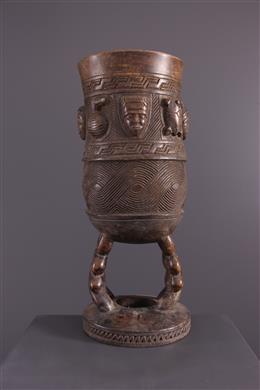 Arte africana - Urna cerimoniale Kuba Bushoong / Ngeende