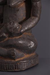 MaternitéKongo Statua
