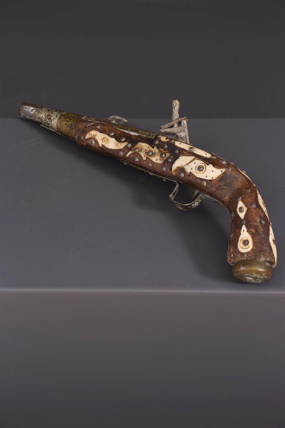 pistola a pietra focaia - Arte africana